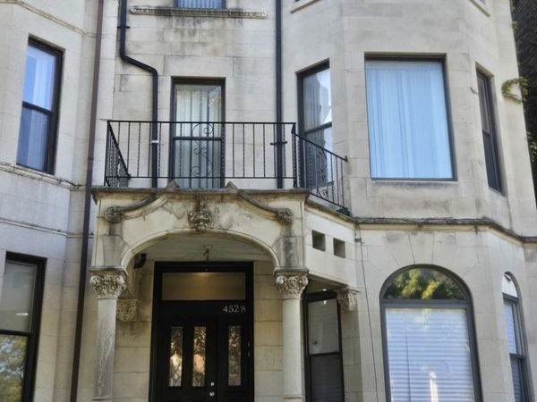 4528 S PRAIRIE Avenue , Unit 1, Chicago, IL 60653