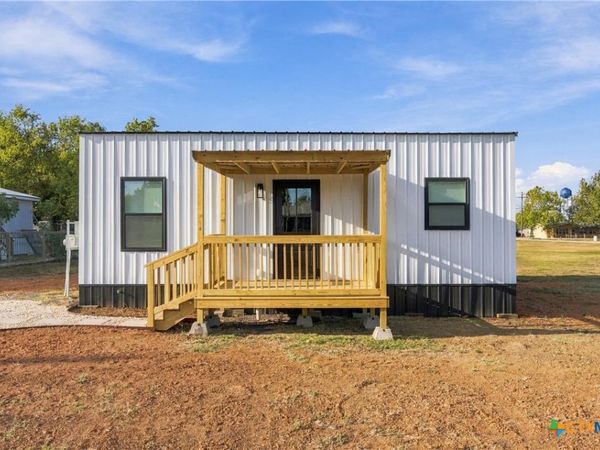 311 S Judge Hailey Drive, Lott, TX 76656