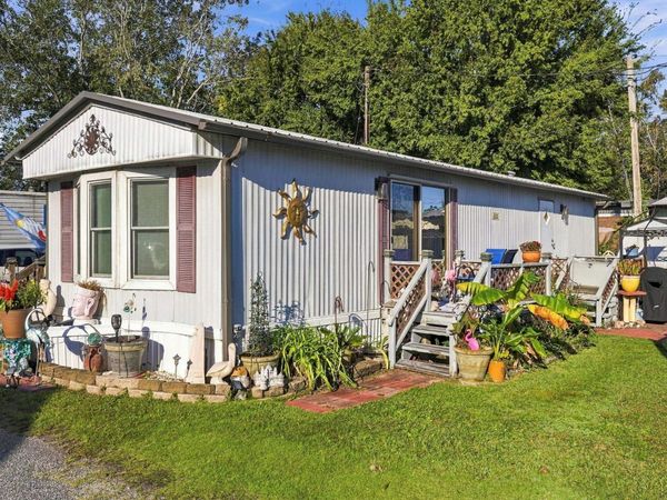 1497 Seaward Lane , Murrells Inlet, SC 29576