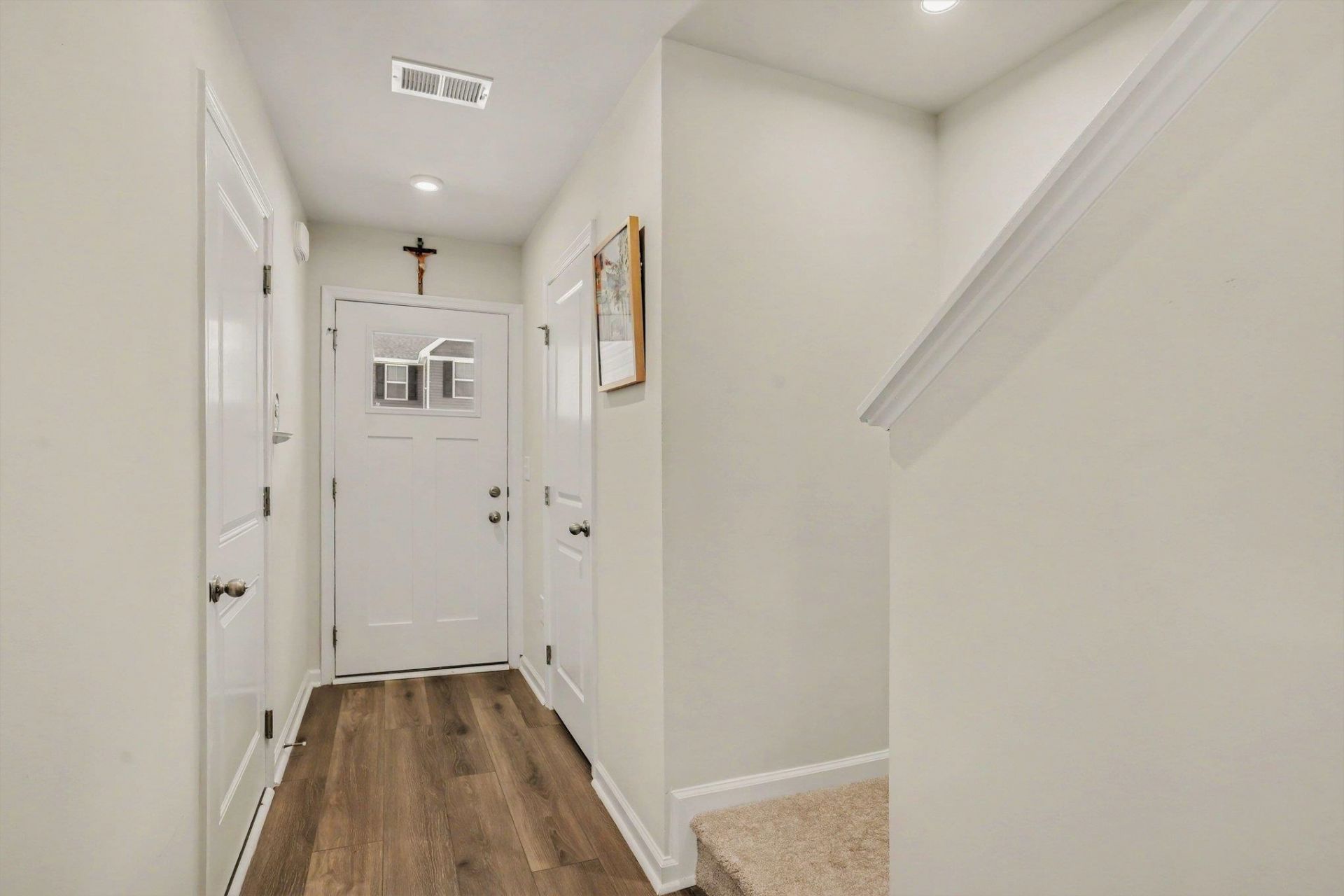 262 Christiana Ln. Photo 4