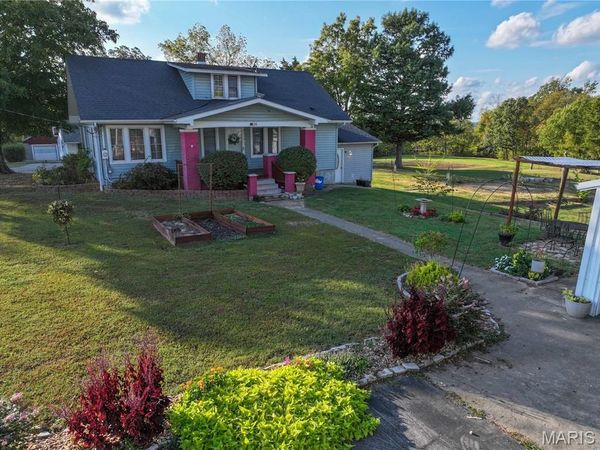 106 Hahn Street , Altenburg, MO 63732