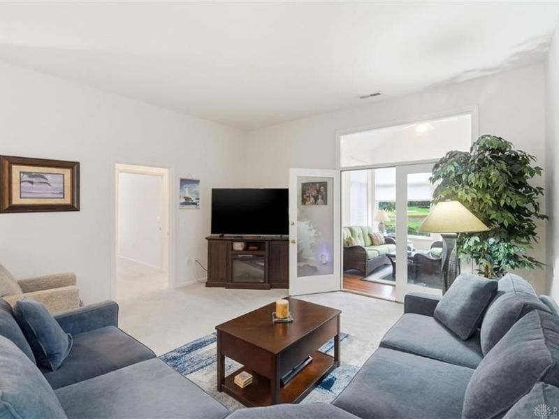 3950 Sandtrap Circle, Mason, OH 45040 Photo 6