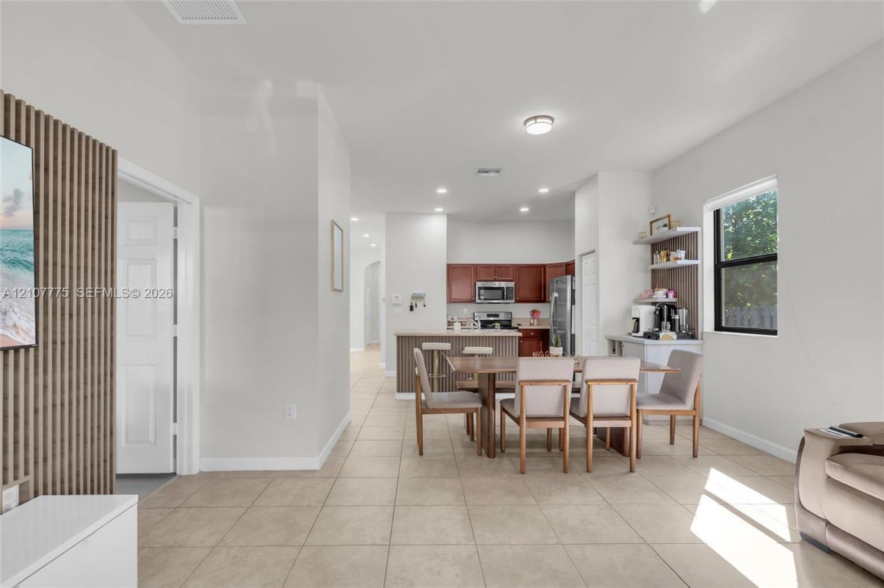 470 SE 34th Ter , Homestead, FL 33033 Photo