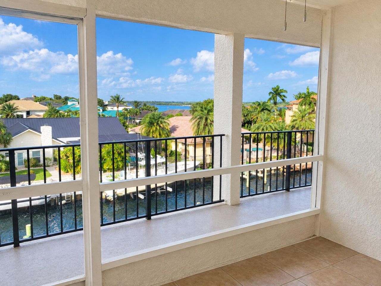 109 Paradise Harbour Boulevard, Unit 412, North Palm Beach, FL 33408 Photo