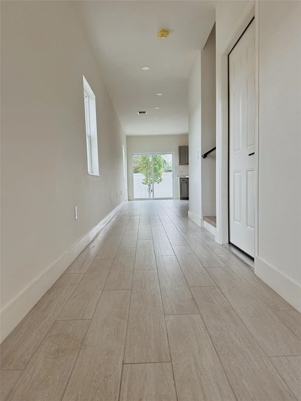 480 NW 27th Avenue, Pompano Beach, FL 33069 Photo