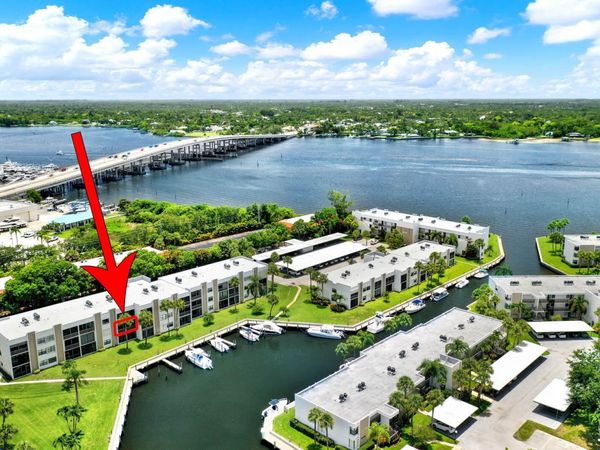 1950 SW PALM CITY Road, Unit 3-207, Stuart, FL 34994