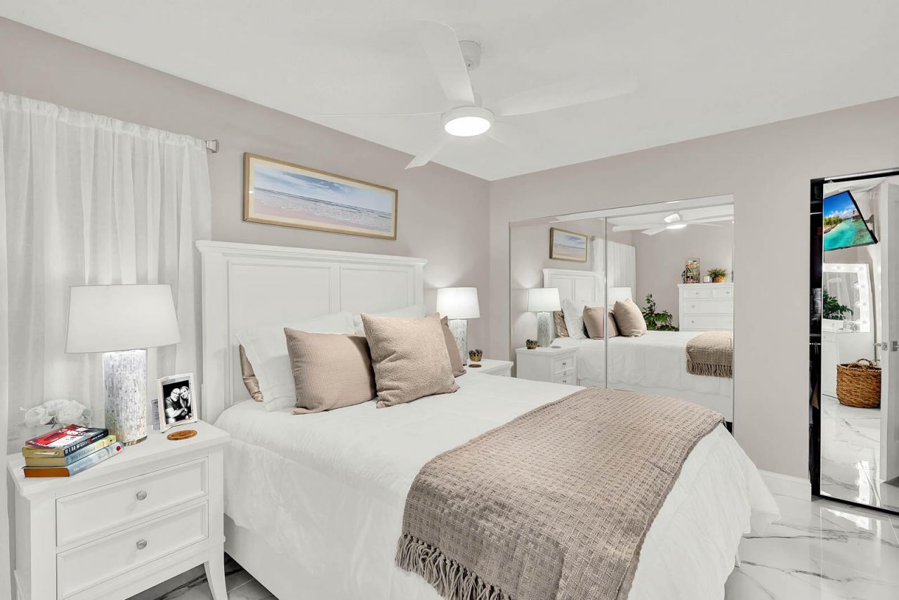 1950 SW Palm City Road, Unit 3-207, Stuart, FL 34994 Photo