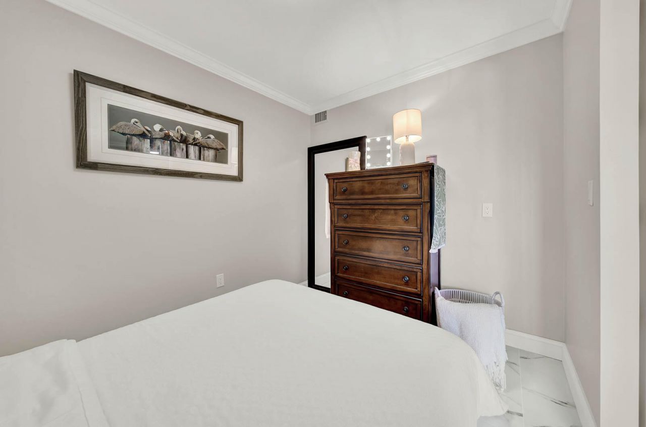 1950 SW Palm City Road, Unit 3-207, Stuart, FL 34994 Photo