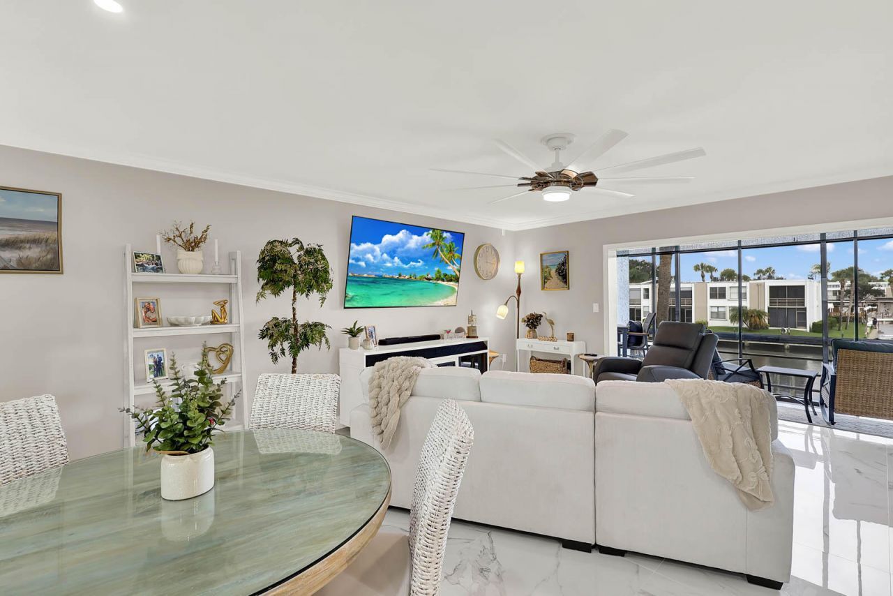 1950 SW Palm City Road, Unit 3-207, Stuart, FL 34994 Photo