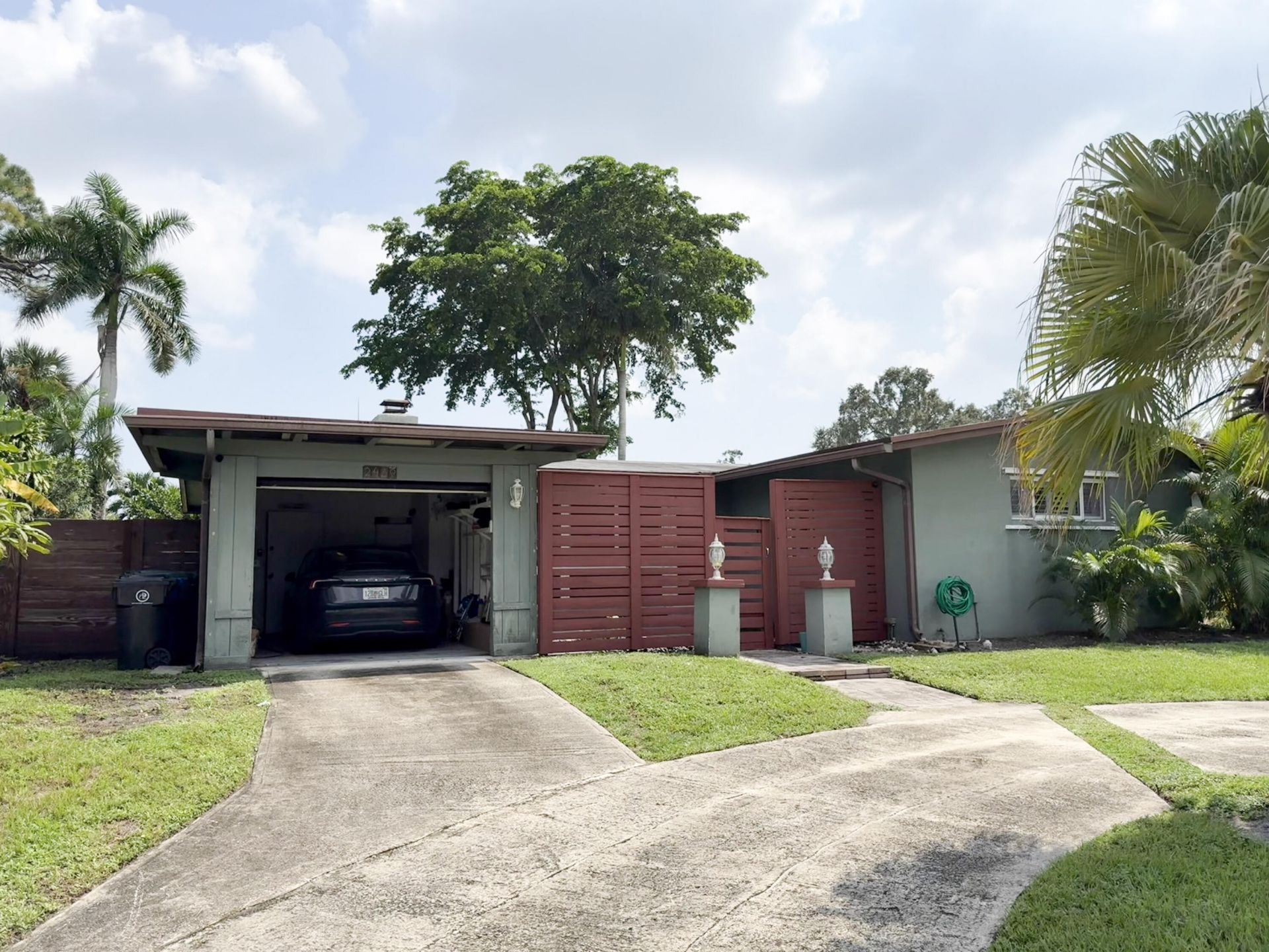 2430 Flamingo Lane, Fort Lauderdale, FL 33312 Photo