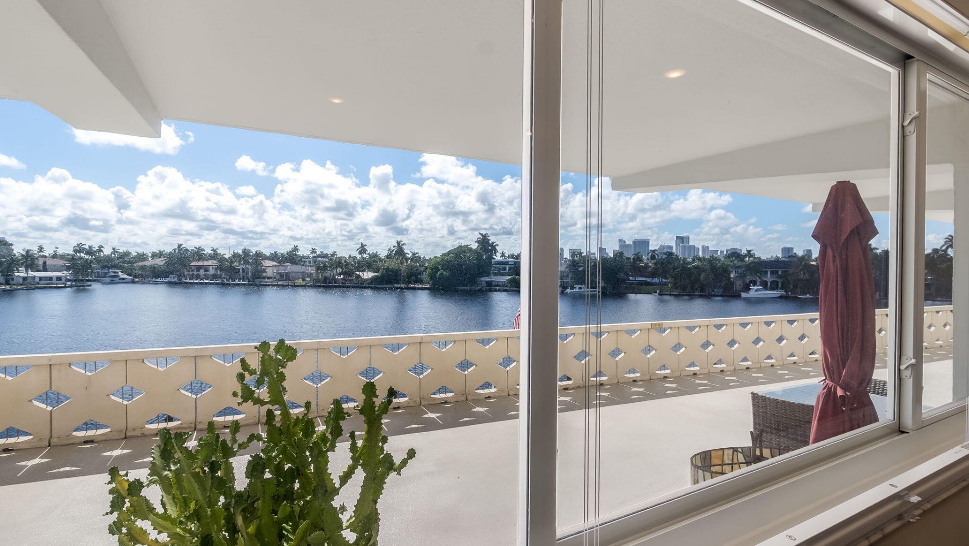333 Sunset Drive, Unit 104, Fort Lauderdale, FL 33301 Photo
