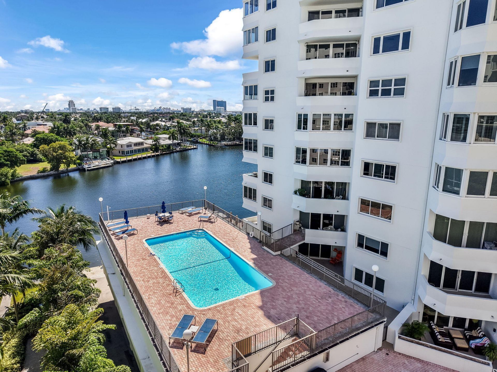 333 Sunset Drive, Unit 104, Fort Lauderdale, FL 33301 Photo