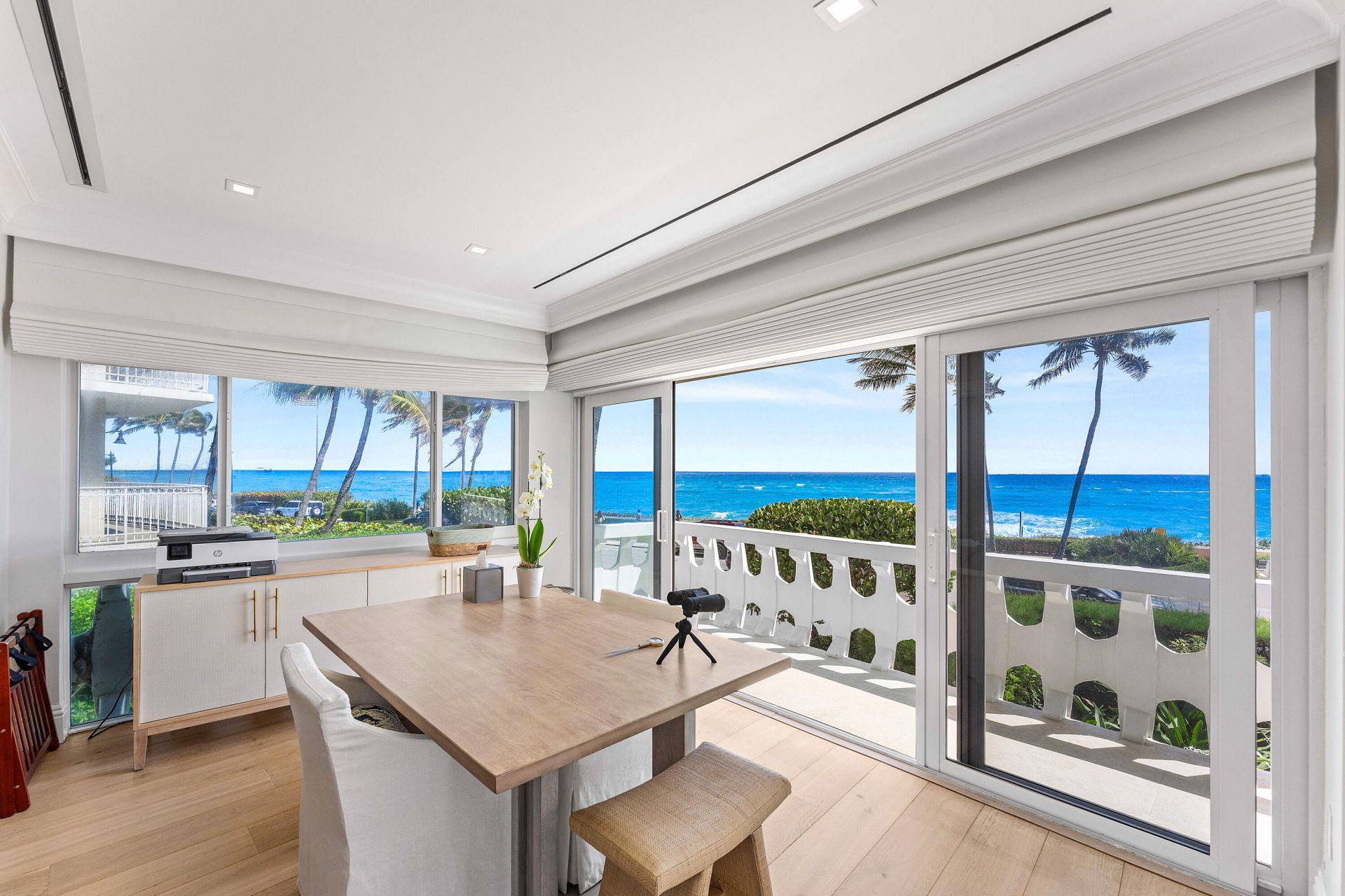 300 S Ocean Boulevard, Unit 2D, Palm Beach, FL 33480 Photo