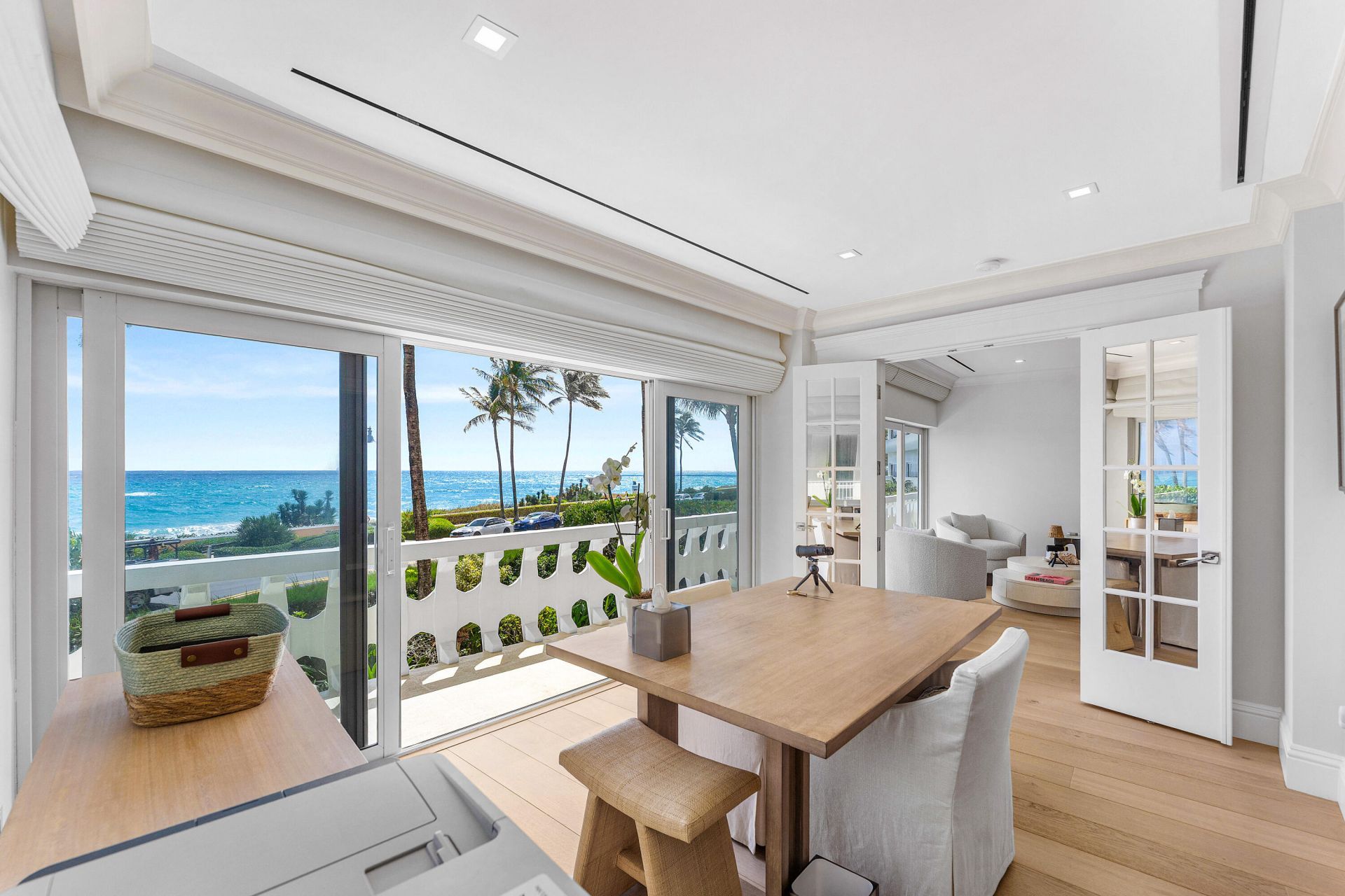 300 S Ocean Boulevard, Unit 2D, Palm Beach, FL 33480 Photo