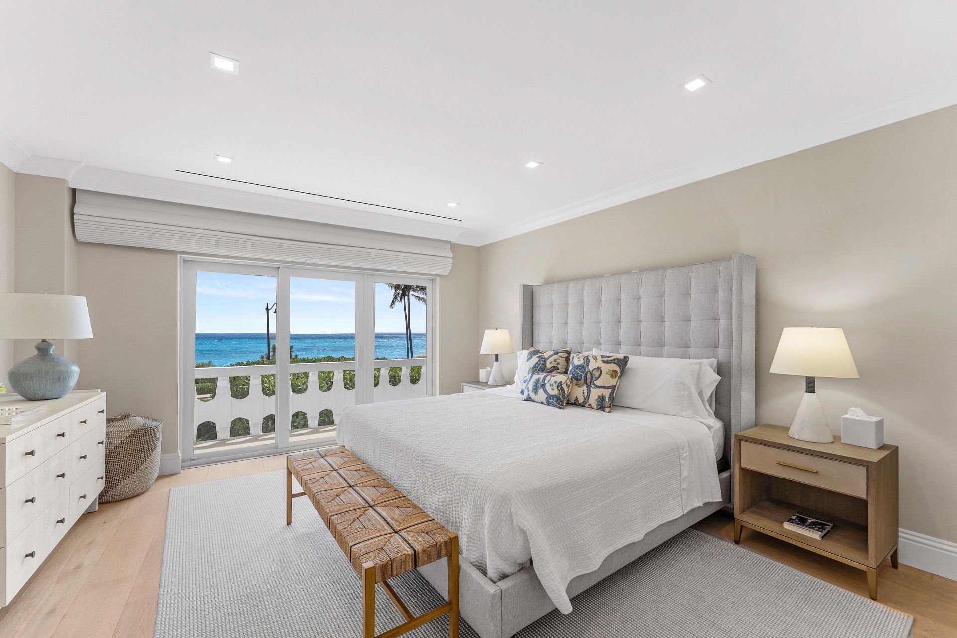 300 S Ocean Boulevard, Unit 2D, Palm Beach, FL 33480 Photo