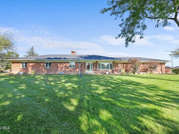 9563 Corduroy Road, Curtice, OH 43412