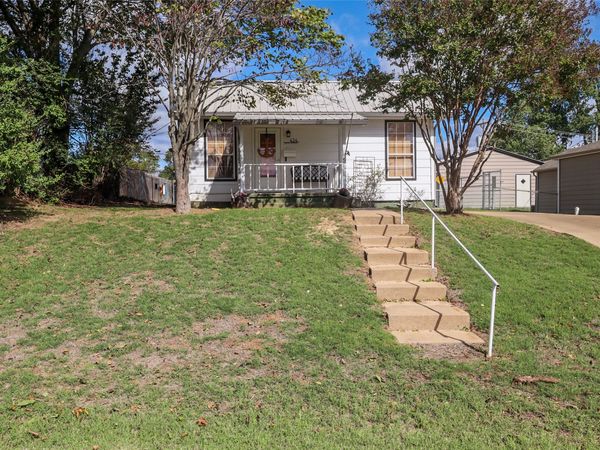 424 Rock Avenue , Eufaula, OK 74432