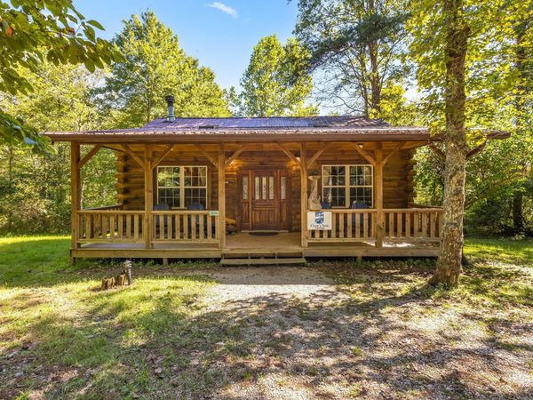 28560 Blackjack Road, Logan, OH 43138