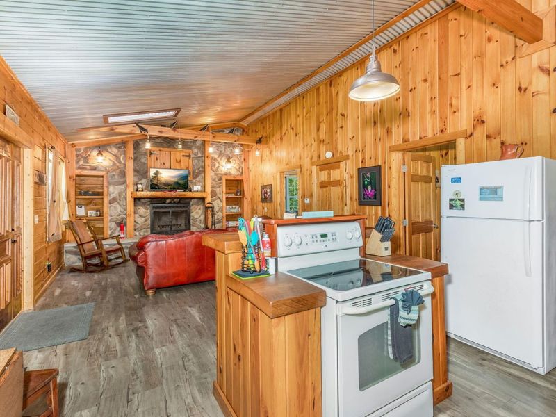 28560 Blackjack Road, Logan, OH 43138 Photo 15