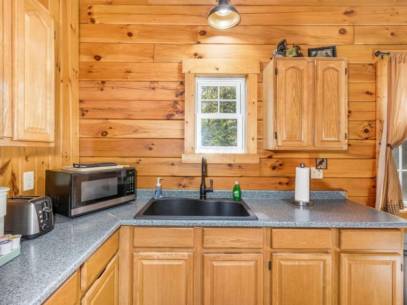 28560 Blackjack Road, Logan, OH 43138 Photo 16