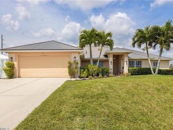 831 NE 23rd TER , CAPE CORAL, FL 33909