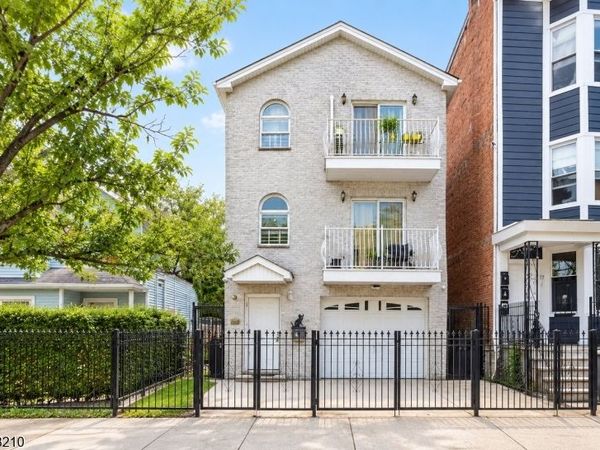 75 Grant Ave, Jersey, NJ 07305