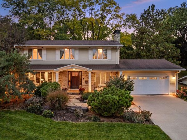 6620 Hillside Lane , Edina, MN 55439