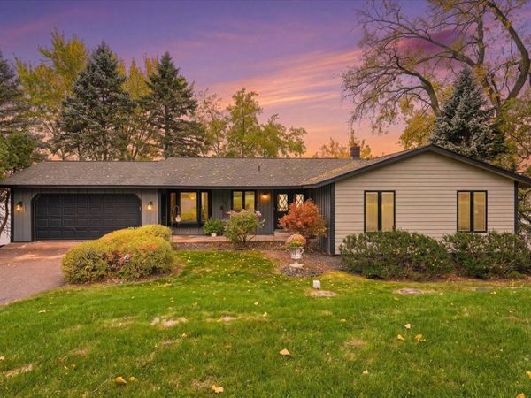 9051 Jane Road N, Lake Elmo, MN 55042