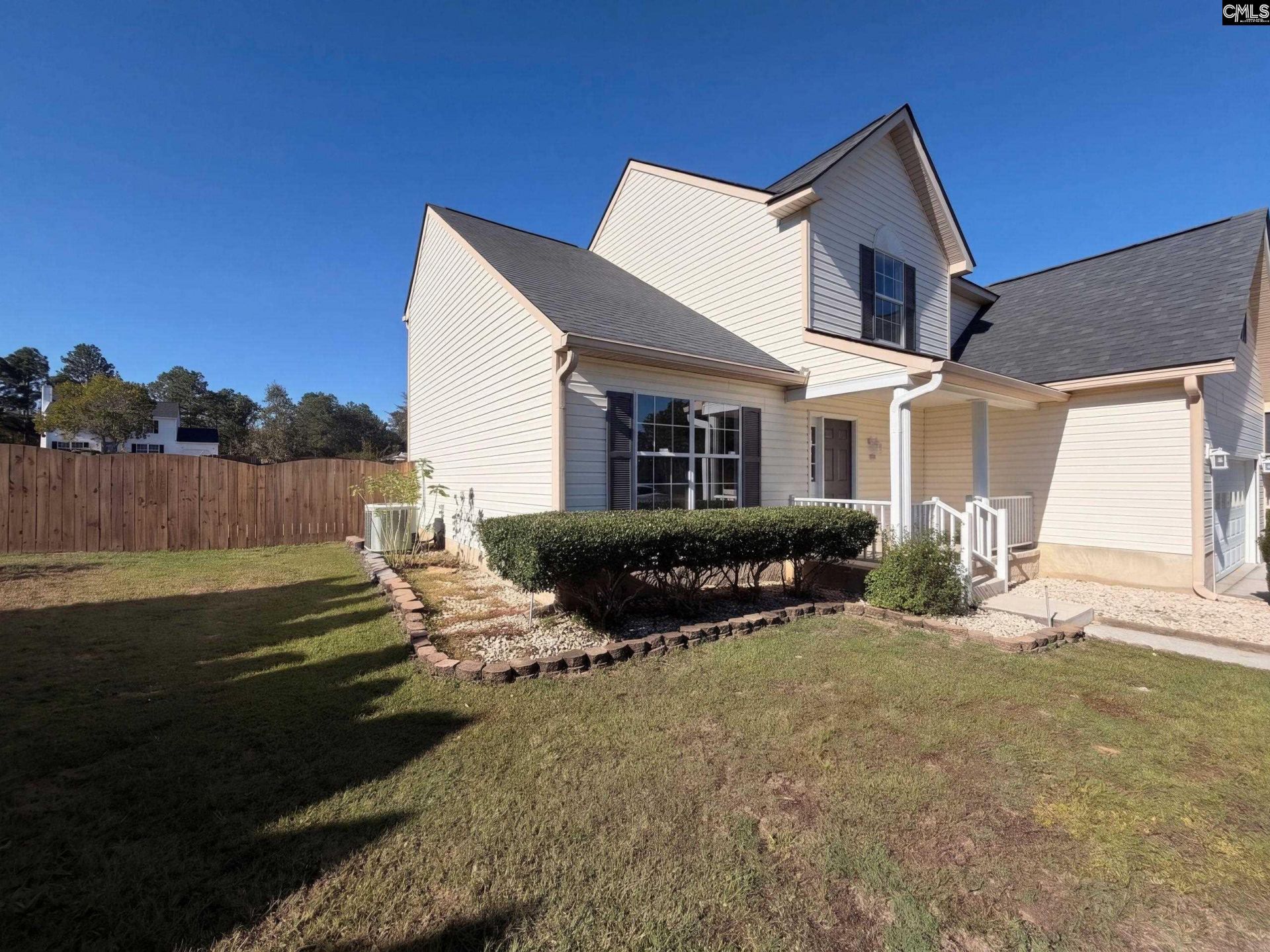 152 Woodcote Drive  Photo 55