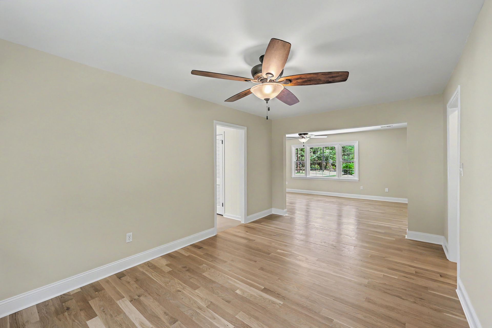 1600 Wannamaker Avenue Photo 14
