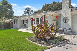 1600 Wannamaker Avenue photo 4