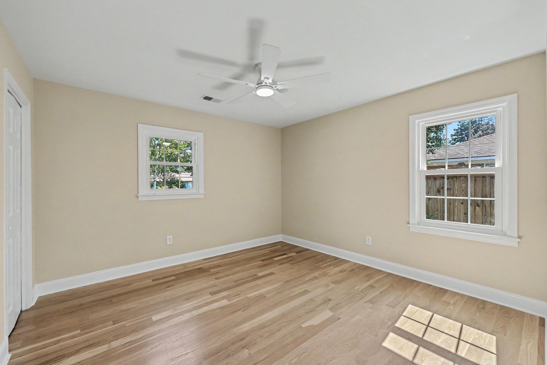 1600 Wannamaker Avenue Photo 26