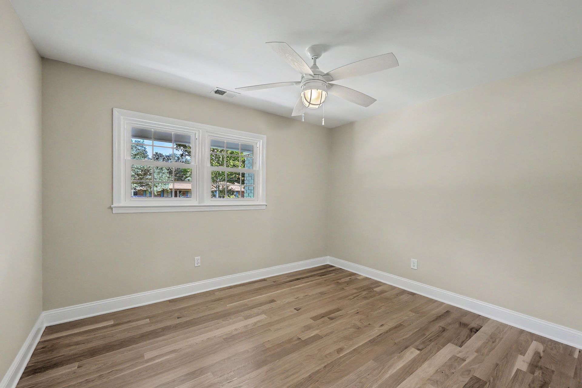 1600 Wannamaker Avenue Photo 31