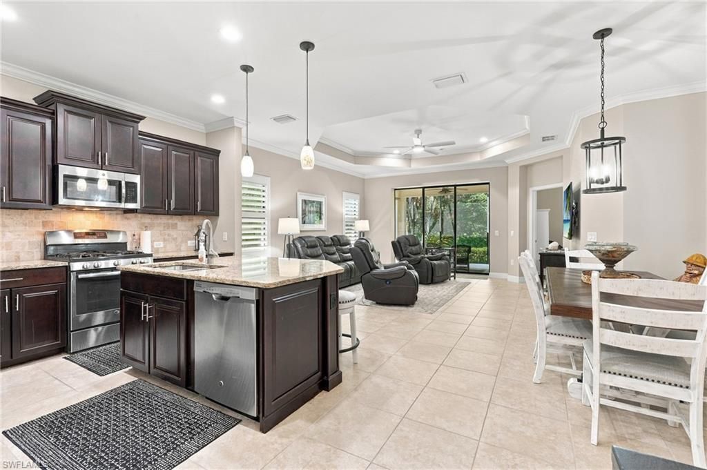 10032 Montevina Dr , Estero, FL 33928 Photo