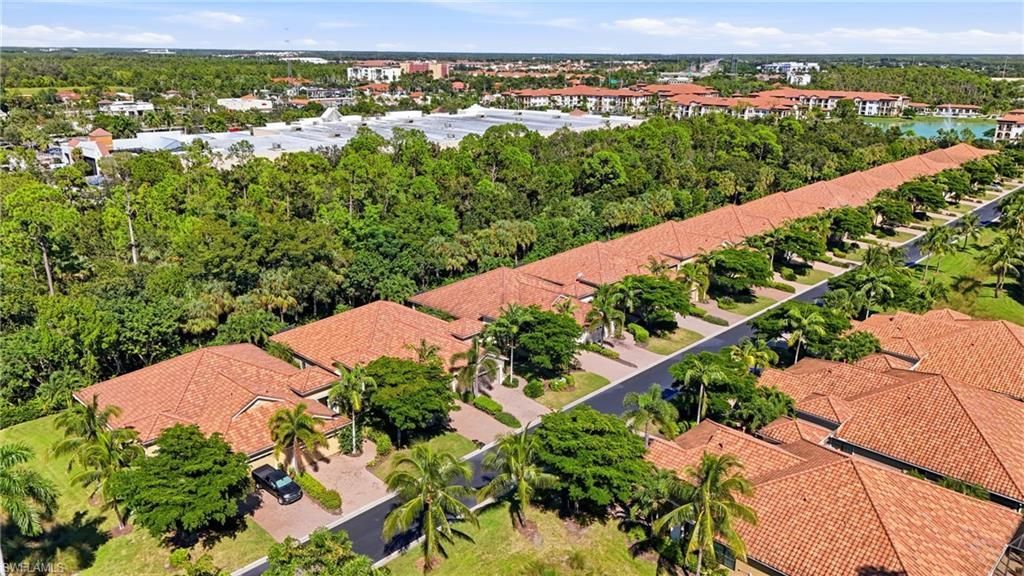 10032 Montevina Dr , Estero, FL 33928 Photo