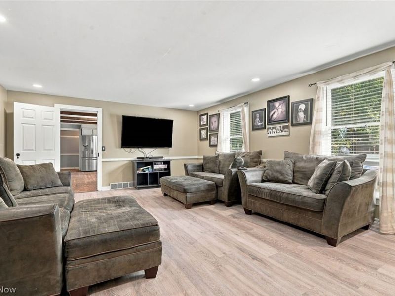 834 Sawmill Trail NE, Massillon, OH 44646 Photo 16