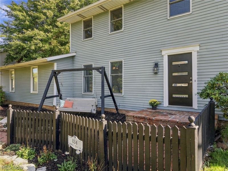 834 Sawmill Trail NE, Massillon, OH 44646 Photo 4