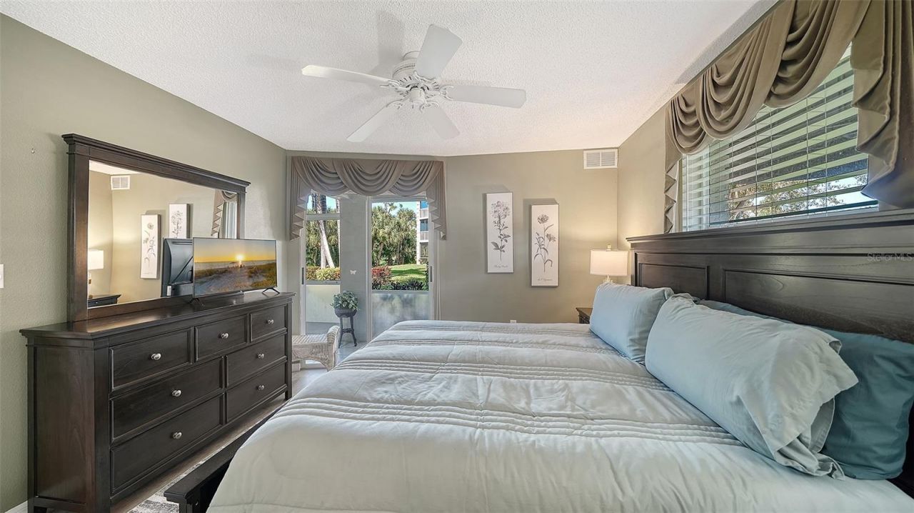 9330 Clubside Circle, Unit 3110, Sarasota, FL 34238 Photo
