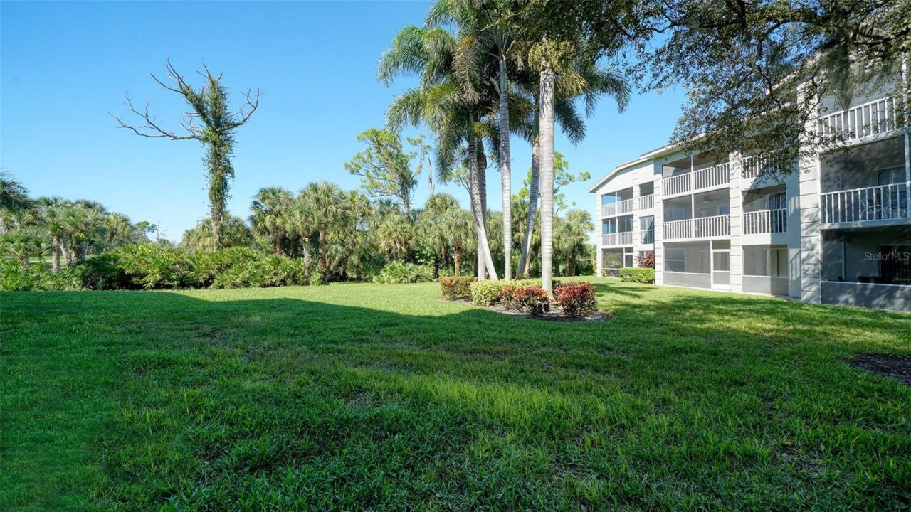 9330 Clubside Circle, Unit 3110, Sarasota, FL 34238 Photo