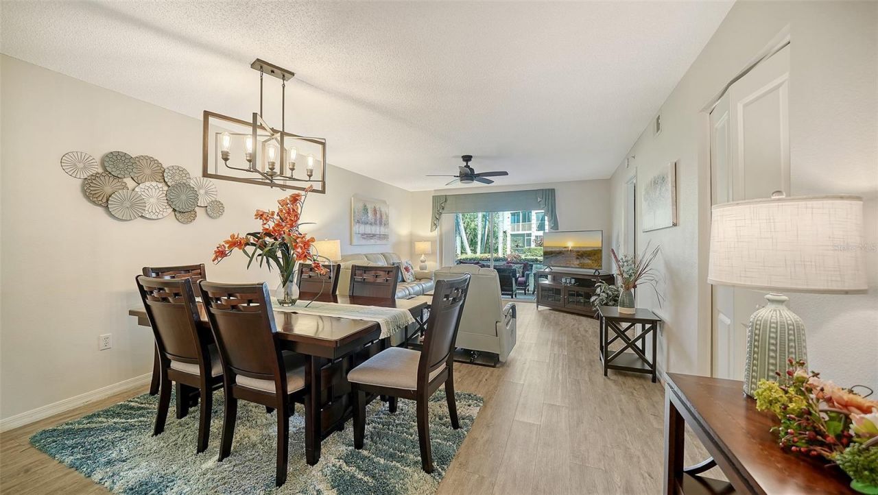 9330 Clubside Circle, Unit 3110, Sarasota, FL 34238 Photo