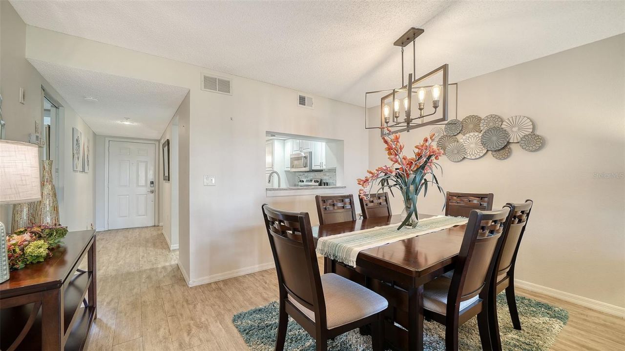 9330 Clubside Circle, Unit 3110, Sarasota, FL 34238 Photo