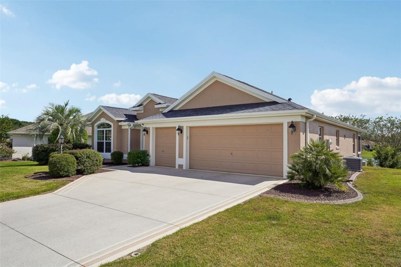 494 Arbella Loop, The Villages, FL 32162 Photo