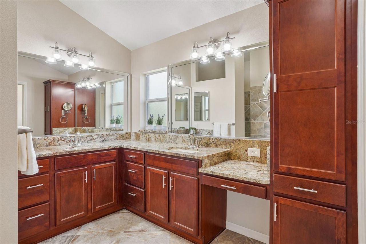 494 Arbella Loop, The Villages, FL 32162 Photo