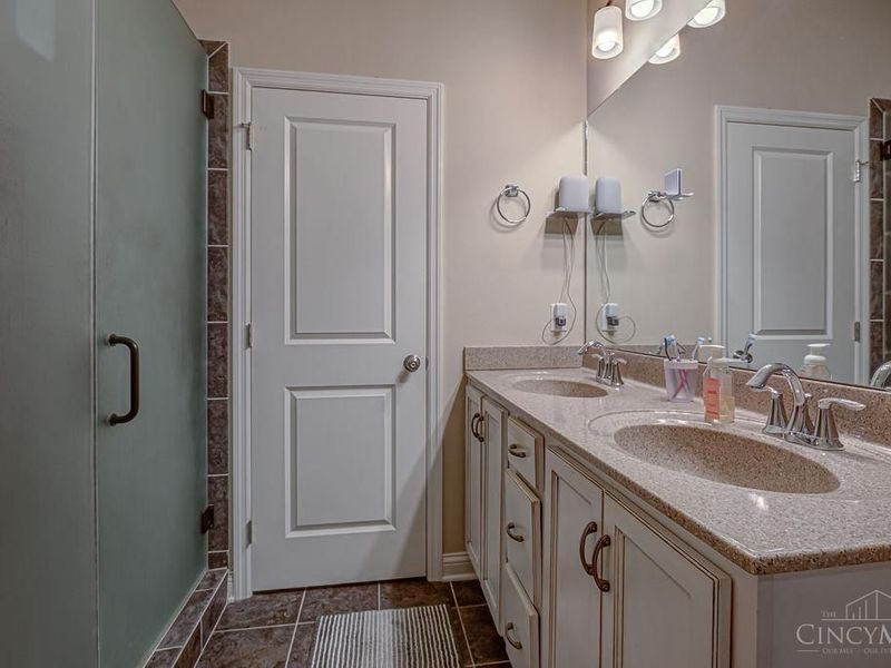 7706 Chance Drive, Miami Township, OH 45002 Photo 21