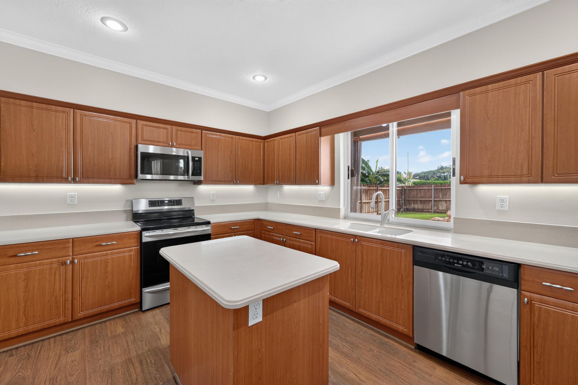 5581 Descartes Circle, Boynton Beach, FL 33472 Photo