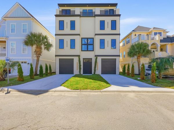 511 54th Ave. N, North Myrtle Beach, SC 29582