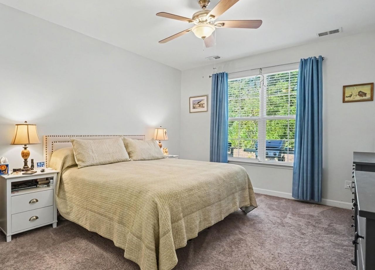 1182 Pyxie Moss Dr.  Photo 11