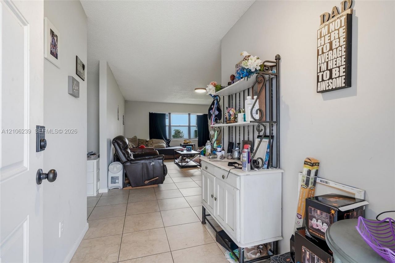 601 Ixoria Ave , Fort Pierce, FL 34982 Photo