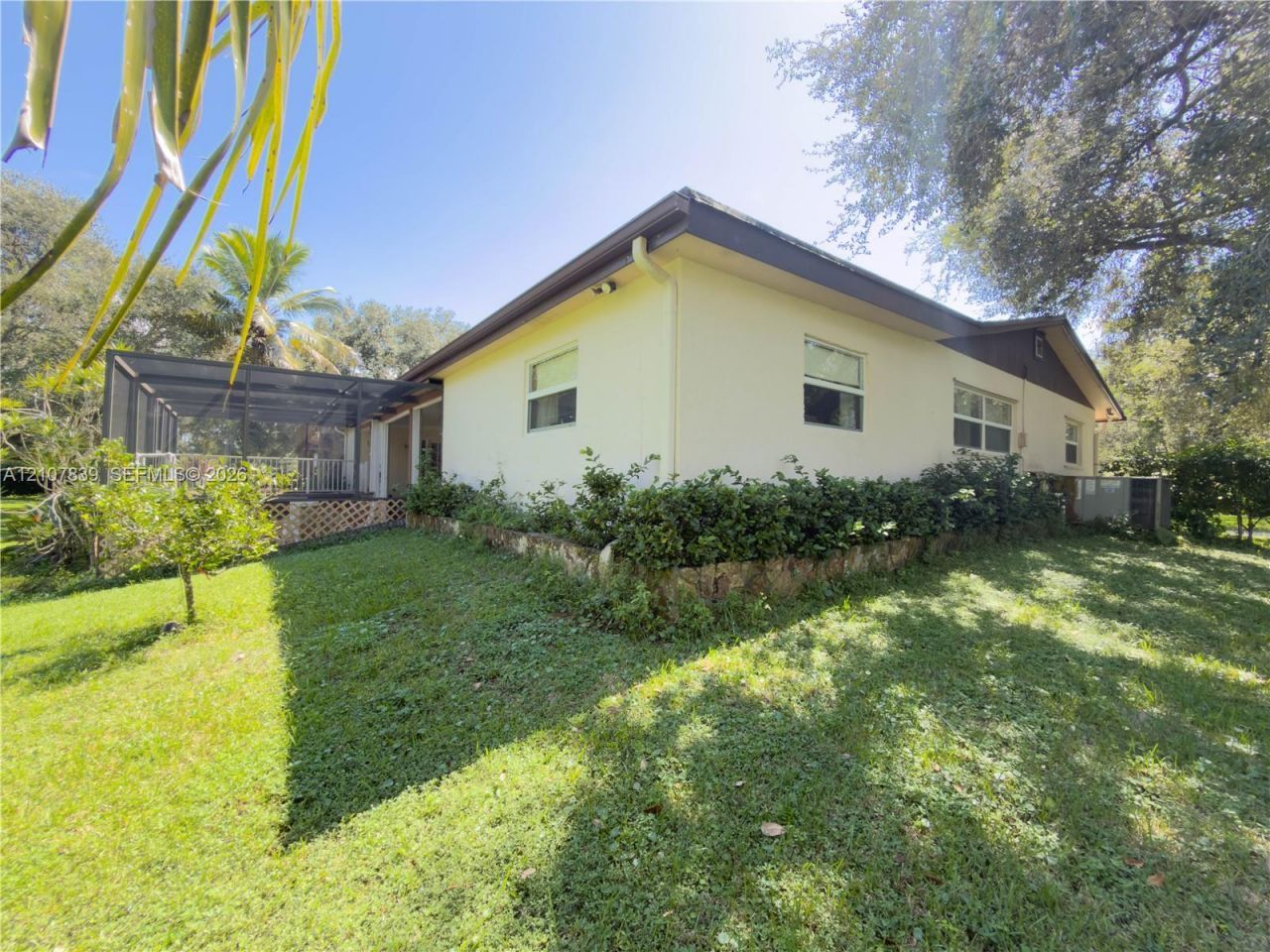 12105 NW 23rd Ct, Plantation, FL 33323 Photo