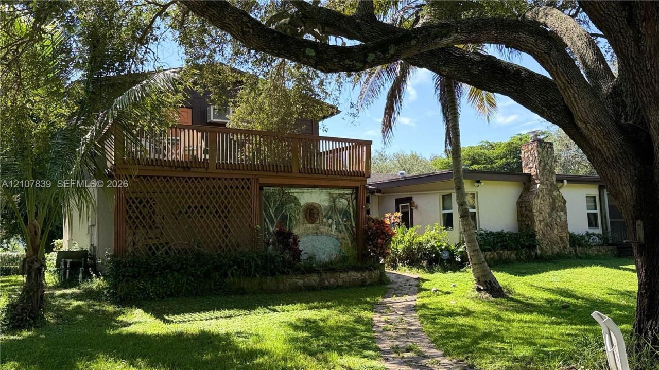 12105 NW 23rd Ct, Plantation, FL 33323 Photo